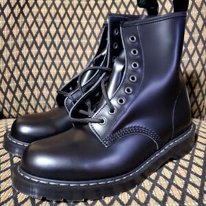 Solovair 8 Eye Derby Boot